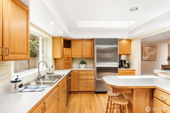 Property Photo: 17529 93rd Avenue NE WA 98011