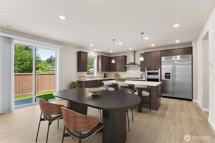 Property Photo: 10534 135th Place NE 35 WA 98033