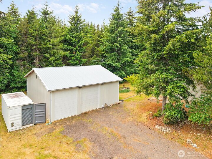 Property Photo: 3995 SW Cimmarron Lane WA 98367