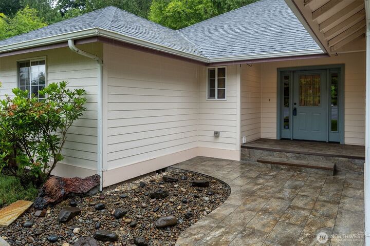 Property Photo: 8 Ammons Lane WA 98632