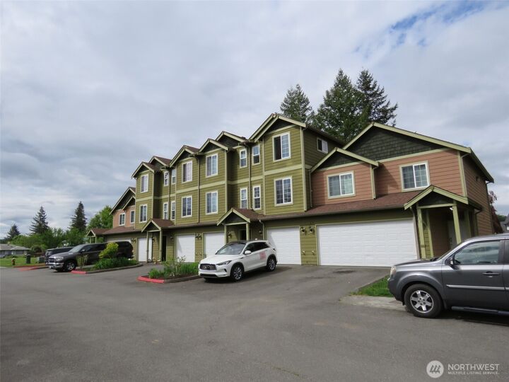 Property Photo: 853 Garden Green Place 853 WA 98294