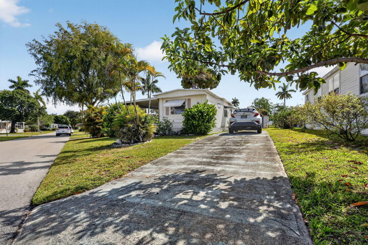 Property Photo:  12375 S Military Trail 90  FL 33436 