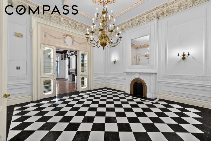 Property Photo:  21 Hunts Lane  NY 11201 