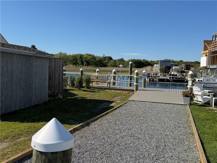 Property Photo:  659 Succotash Road  RI 02879 