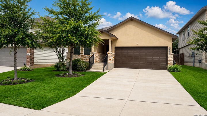 Property Photo: 14321 Flint Path TX 78253