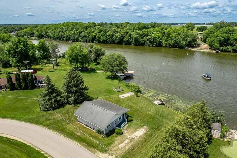Property Photo:  9093 N Arrowhead Shores Road  WI 53524 