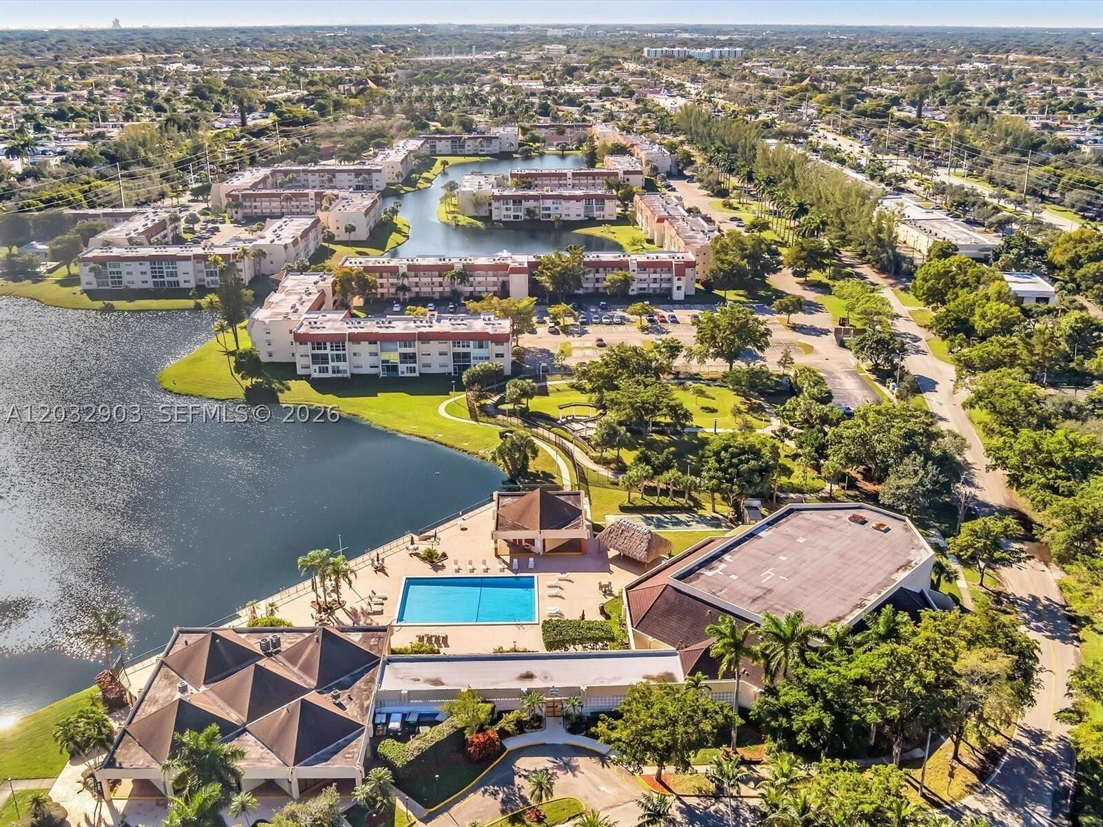 Property Photo:  9041 Sunrise Lakes Blvd 106  FL 33322 
