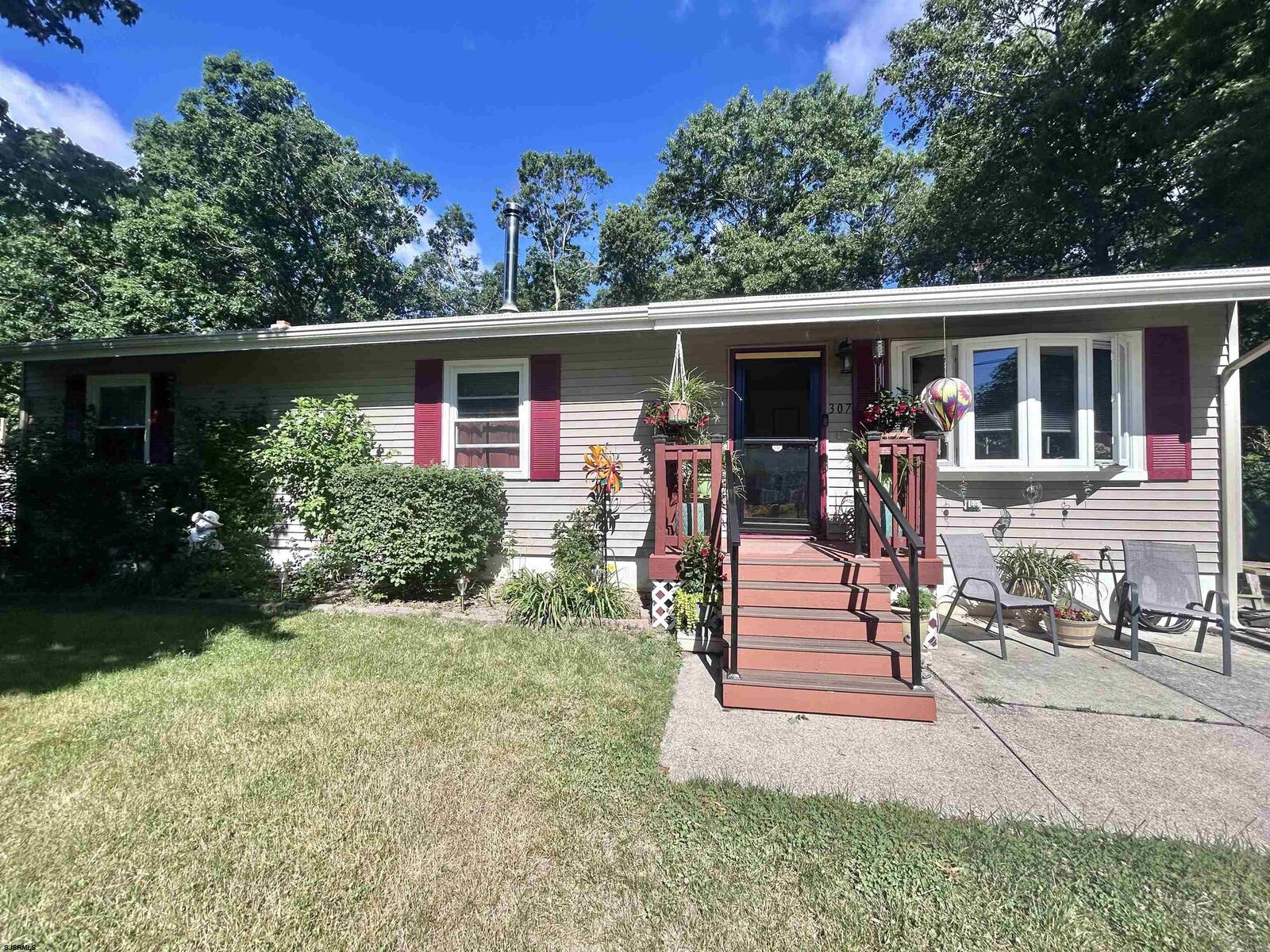Property Photo:  307 Martin Luther  King Ave  NJ 08234 