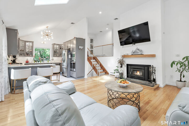 Property Photo:  110 Bart Road  CT 06468 