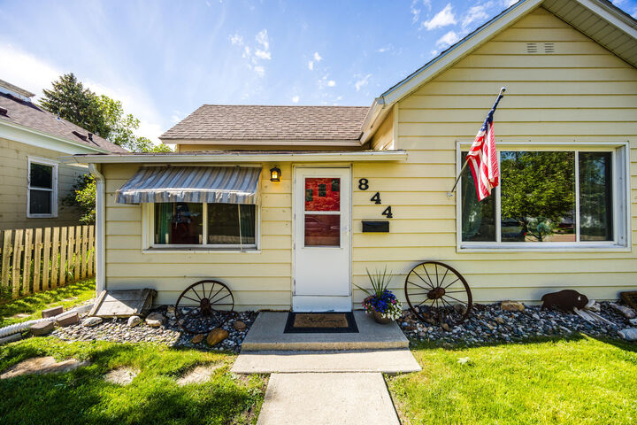 Property Photo: 844 W Works Street WY 82801
