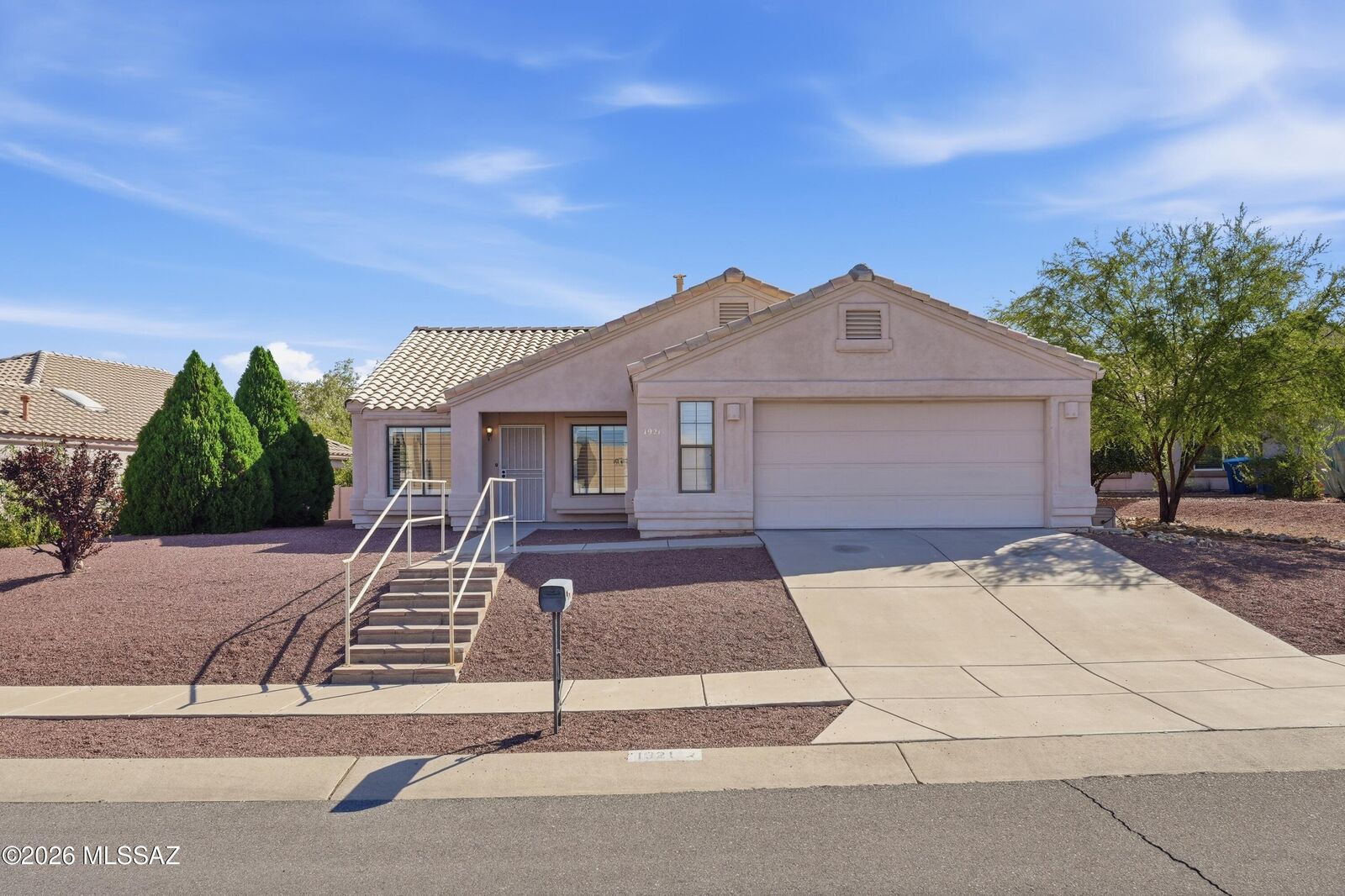 Property Photo:  1921 N Rio Yaqui  AZ 85614 