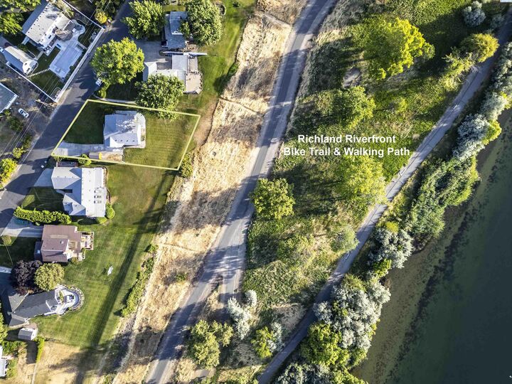 Property Photo:  1730 Gaillard Place  WA 99354 