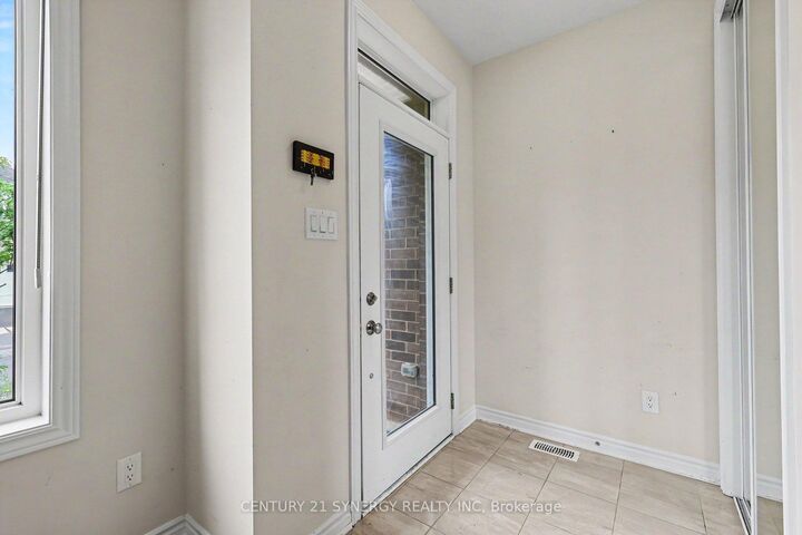 Property Photo:  1852 Haiku Street  ON K2J 6W6 