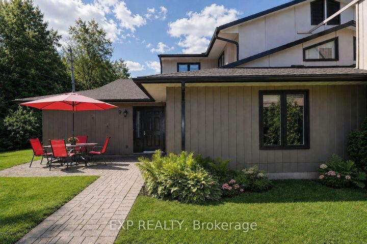 Property Photo: 9 Trafalgar Road ON L9Y 5G4