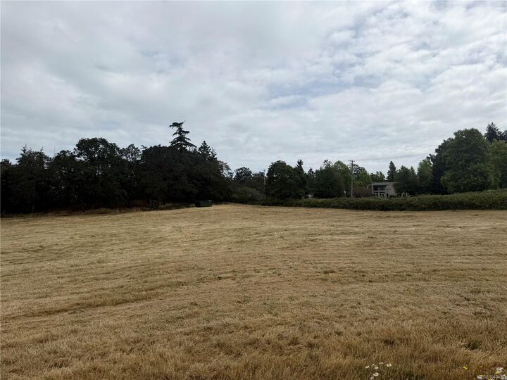 Property Photo:  3876 Holland Ave  BC V8Z 5K3 