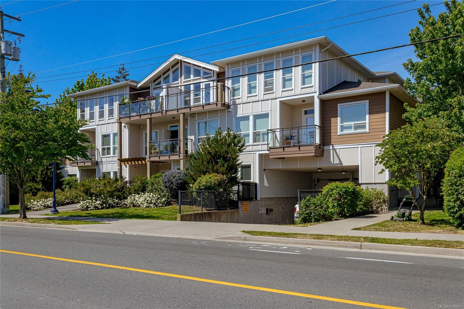 Property Photo:  938 Dunford Ave #203  BC V9B 0M2 