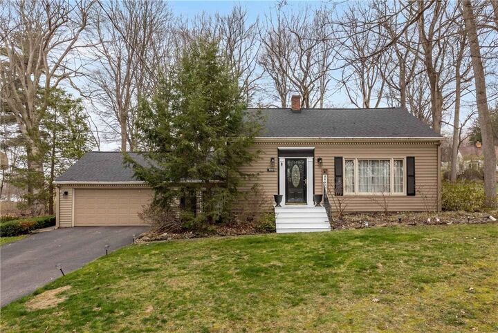Property Photo: 205 Woodland PA 16105
