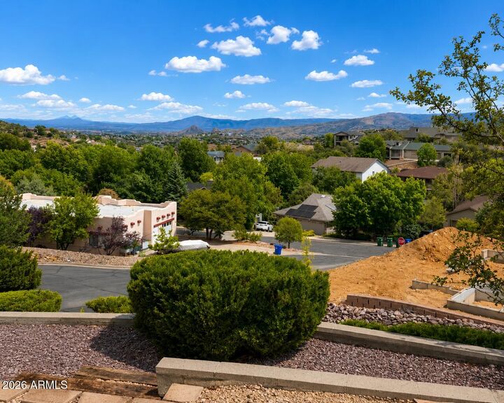 Property Photo: 1566 Eagle Mountain Drive AZ 86301