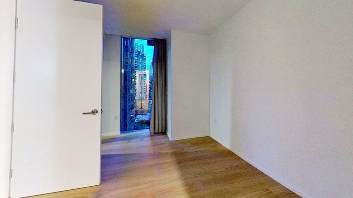 Property Photo:  1568 Alberni Street 9xx  BC V6G 1A5 