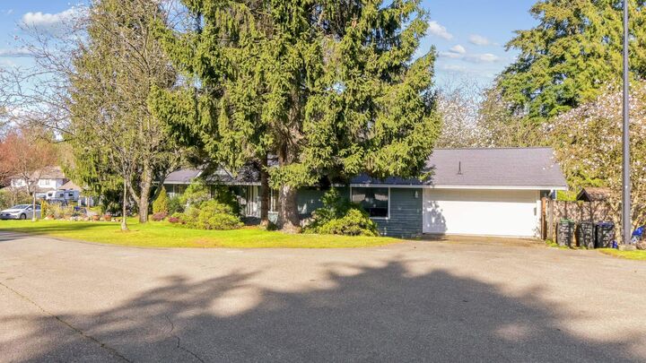 Property Photo: 15342 Killarney Court BC V3S 6P9