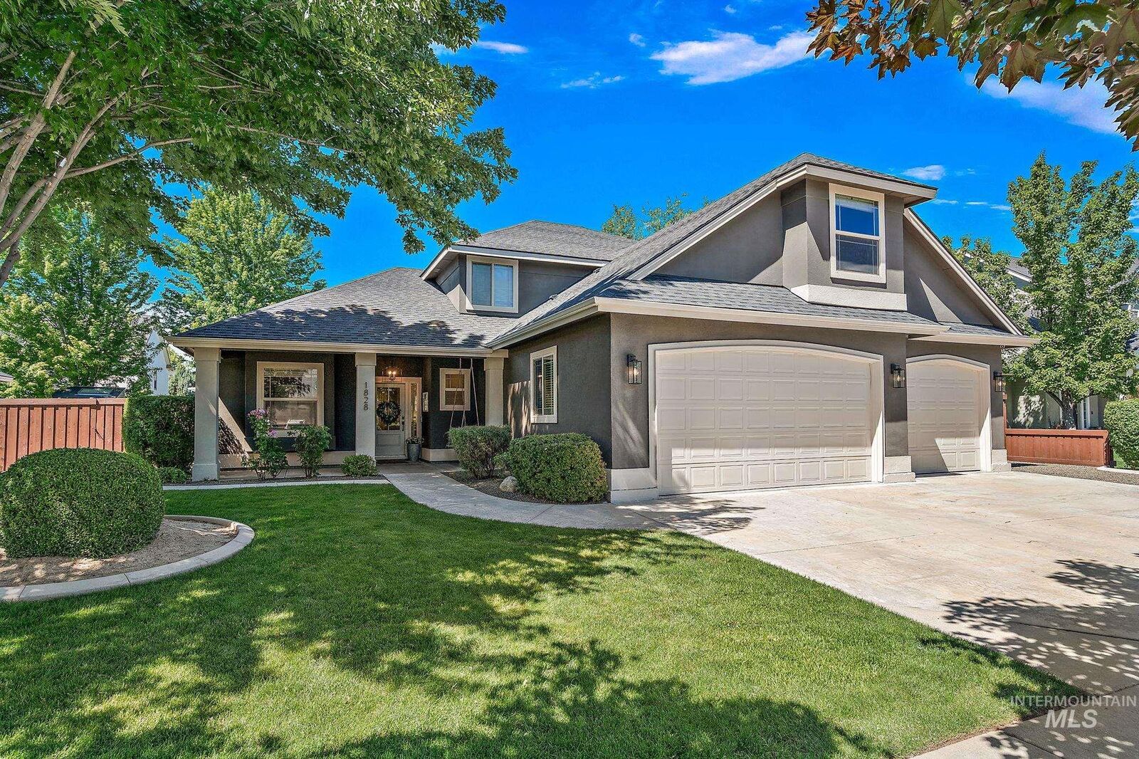 Property Photo:  1828 W Divide Creek St  ID 83646 