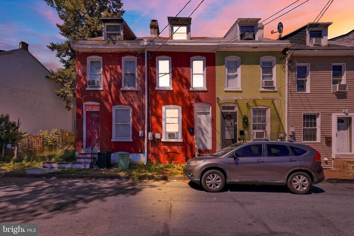 Property Photo:  470 Spring Garden Street  PA 19602 