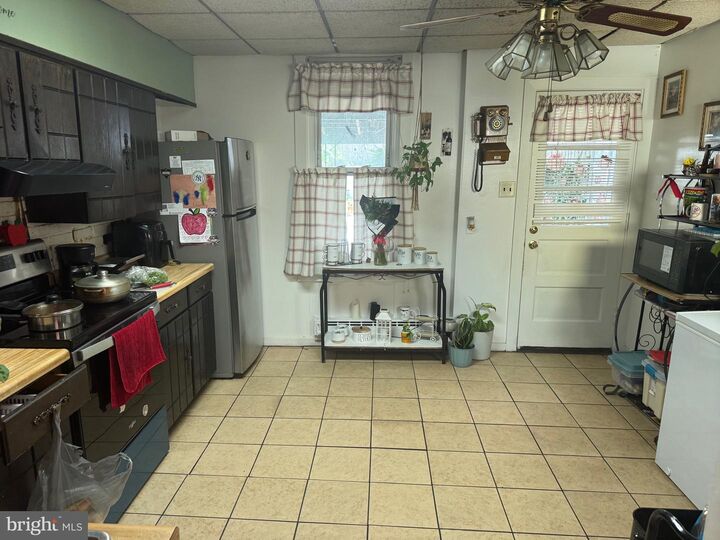 Property Photo: 1034 Windsor Street PA 19604