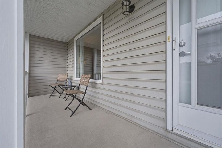 Property Photo: 24 Poplar Drive MB R5N 0K5