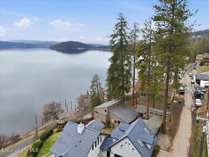 Property Photo:  2395 S Silver Beach Rd  ID 83814 