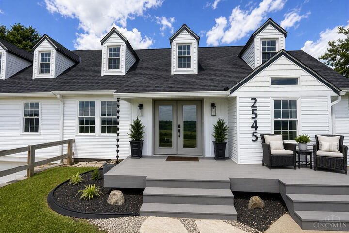 Property Photo:  2545 Cliff Road  OH 45052 