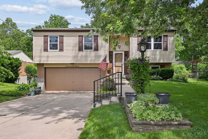 Property Photo:  10354 Pippin Lane  OH 45231 