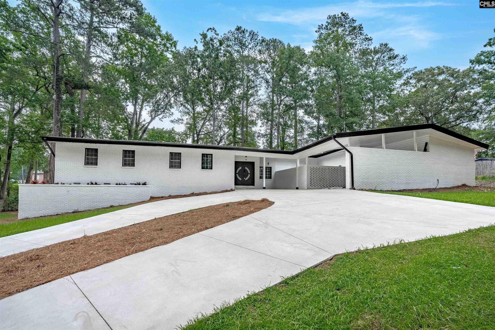 Property Photo:  316 Arbor  SC 29206-5005 