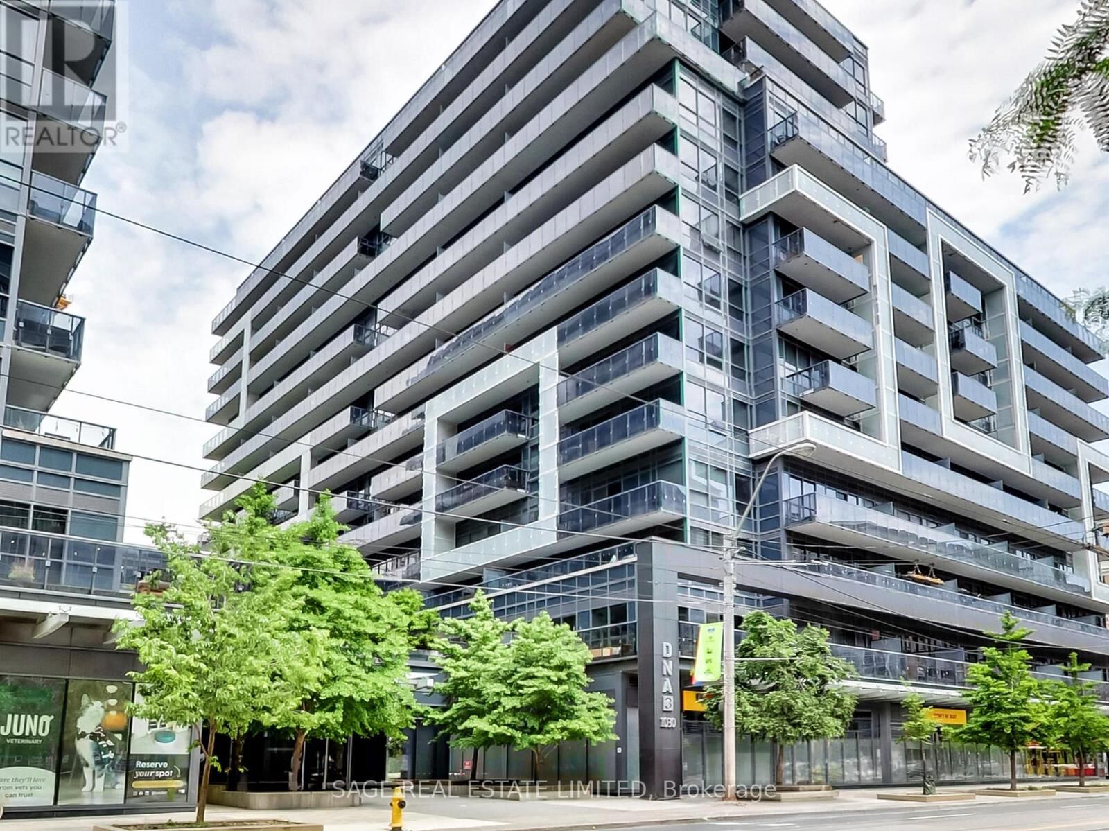 Property Photo:  1030 King Street West 1018  ON M6K 3N3 