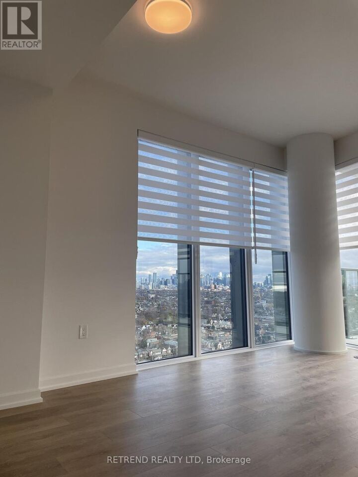 Property Photo:  10 Graphophone Grove 2310  ON M6H 0E5 