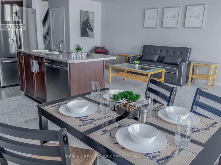 Property Photo:  6763 Cropp Street East  ON L2E 5J8 