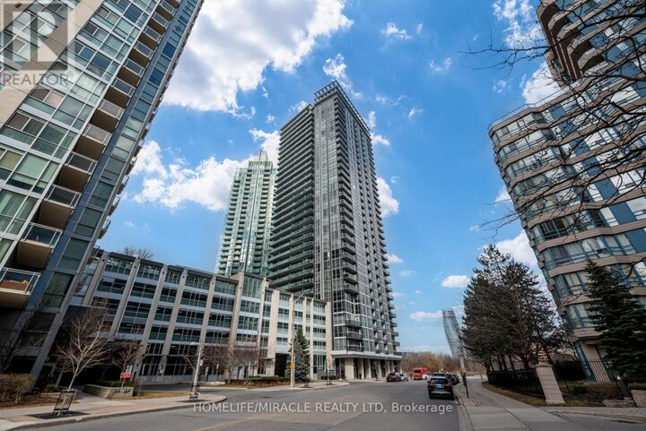 Property Photo: 223 Webb Drive 502 ON L5B 0E8