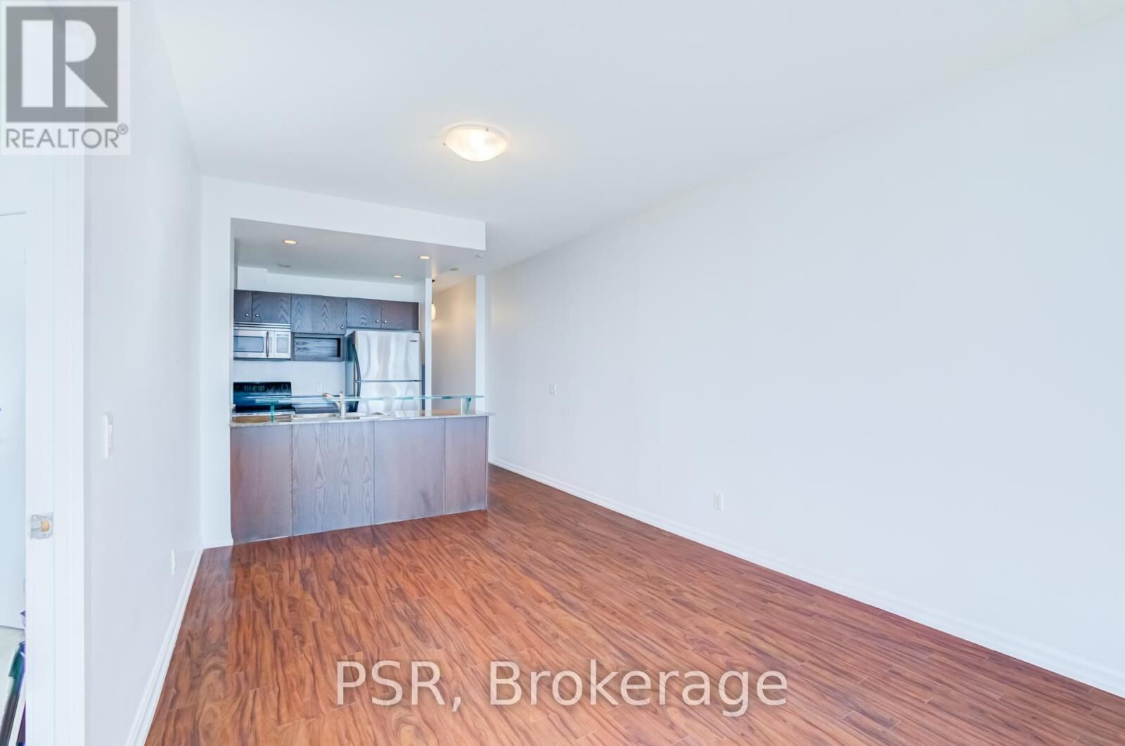 Property Photo:  218 Queens Quay West 1506  ON M5J 2Y6 