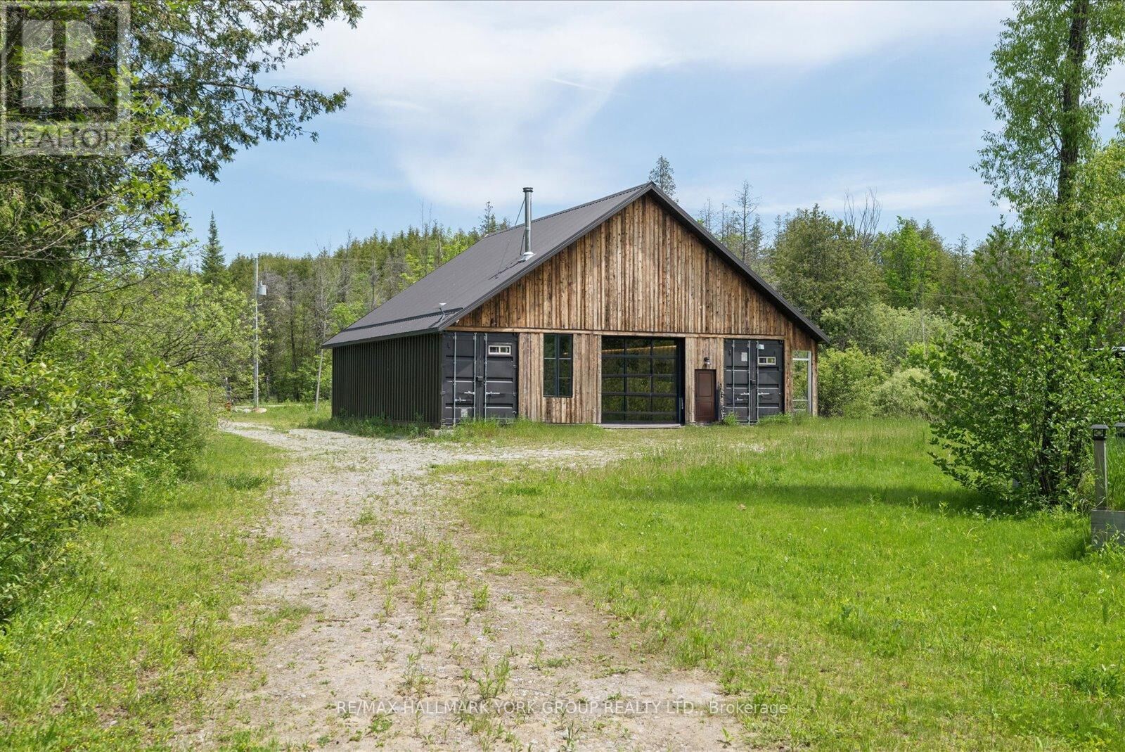 Property Photo:  755 Country Lane  ON K0M 1N0 