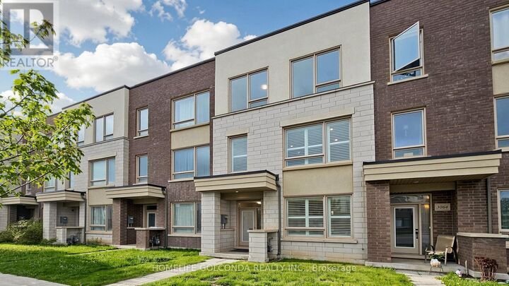 Property Photo:  3062 Ernest Appelbe Boulevard  ON L6H 0L9 