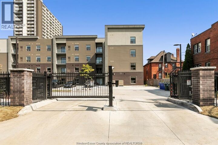 Property Photo:  955 Ouellette Avenue 402  ON N9A 4J5 