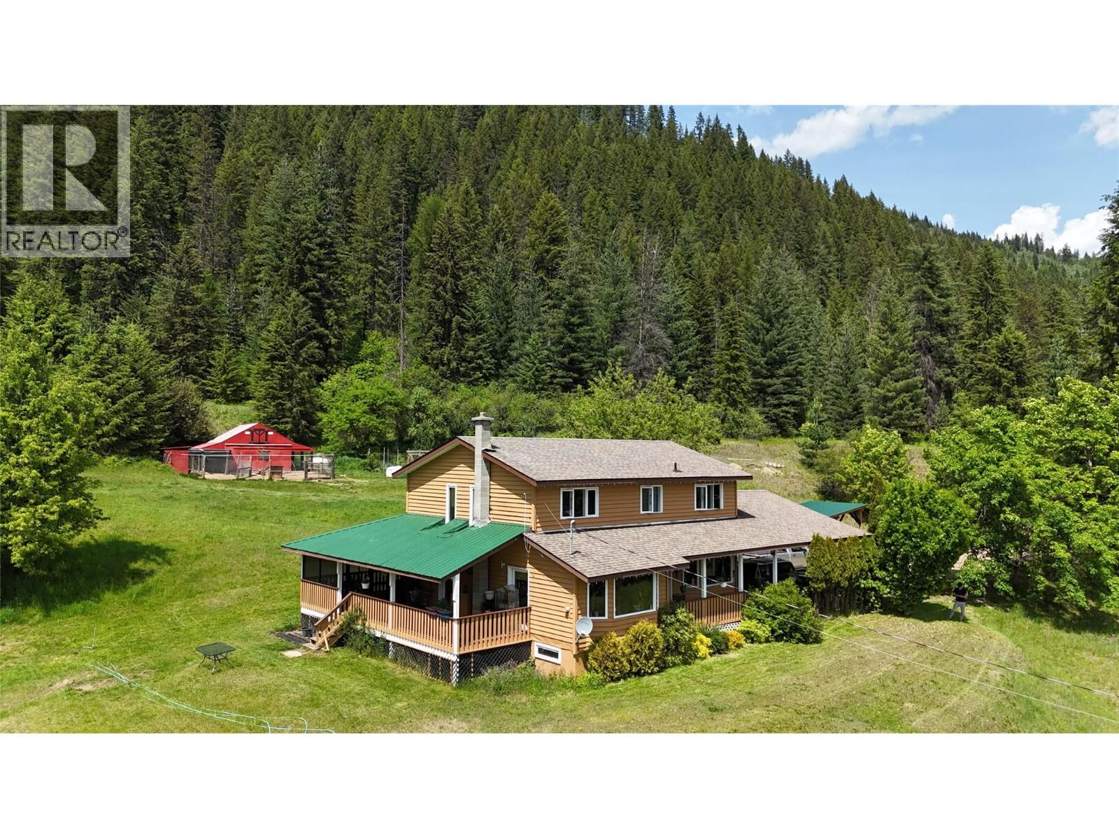 Property Photo: 6785 Perrys Back Road BC V0G 2J0