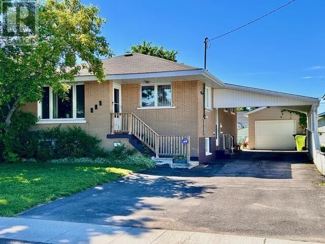 111 Estelle St — photo 1