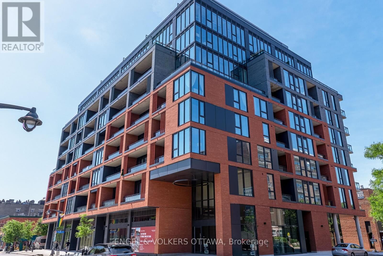 Property Photo:  10 James Street 206  ON K2P 1T2 