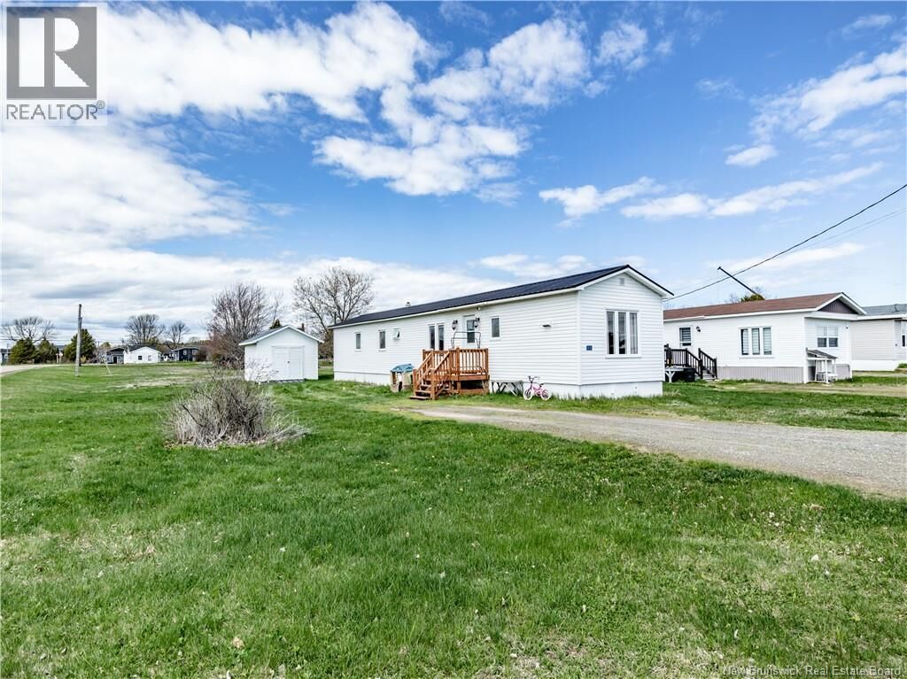 Property Photo:  48 Rue Des Copains  NB E4W 3X7 