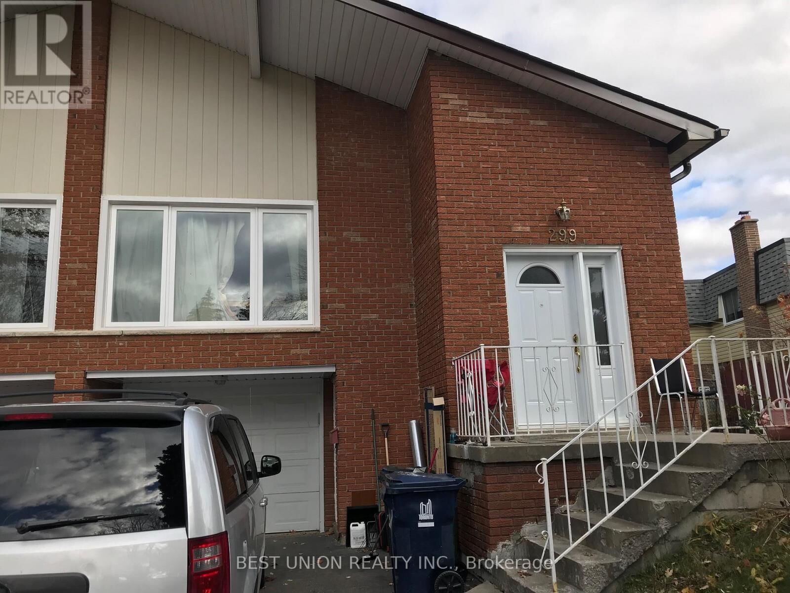 Property Photo: 299 Goldenwood Road Lower Unit ON M2M 4A8