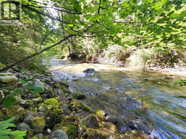 Property Photo:  122 Larson Road  BC V0H 1E1 