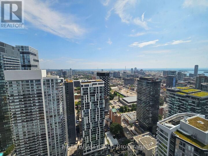 Property Photo:  82 Dalhousie Street  ON M5B 0C5 