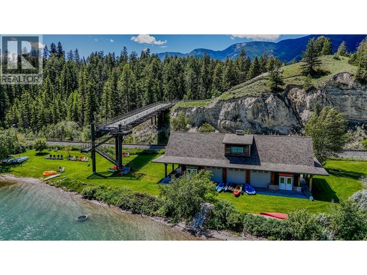 Property Photo: 6800 Columbia Lake Road 21 BC V0B 1L2