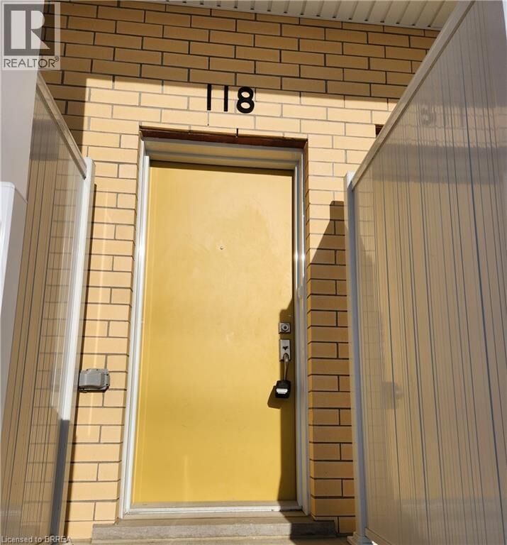 Property Photo:  118 Seabrook Drive  ON N2R 1Y1 