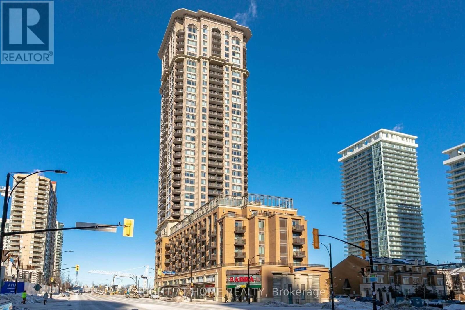 Property Photo: 385 Prince Of Wales Drive 3310 ON L5B 0C6